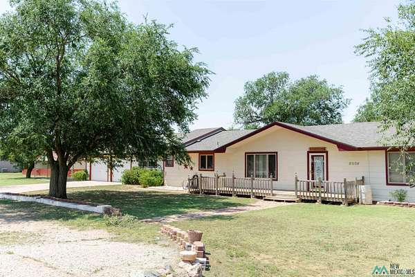 2.8 Acres of Residential Land with Home for Sale in Clovis, New Mexico