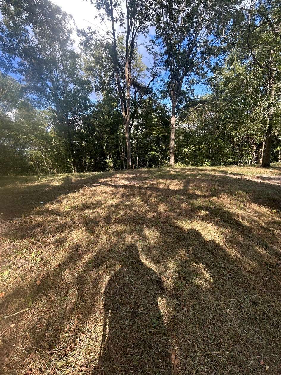 1 Acre of Land for Sale in Greensburg, Kentucky