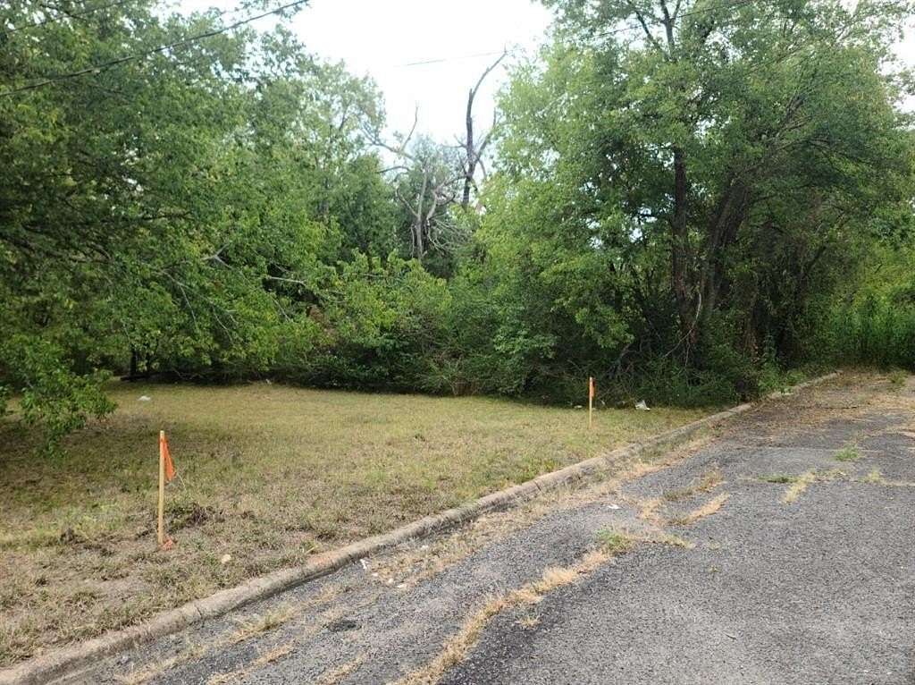 0.12 Acres of Residential Land for Sale in Commerce, Texas