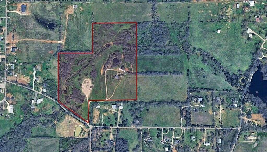 31.6 Acres of Land with Home for Sale in Cleburne, Texas