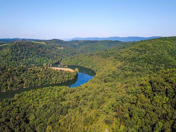 457 Acres of Land for Sale in Speedwell, Tennessee