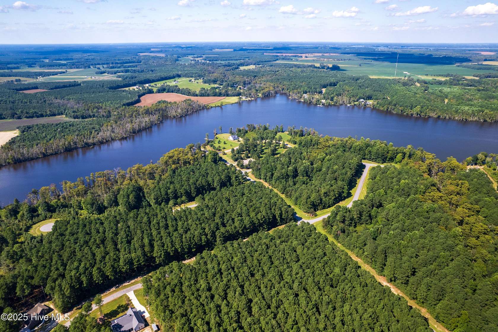 0.98 Acres of Residential Land for Sale in Edenton, North Carolina