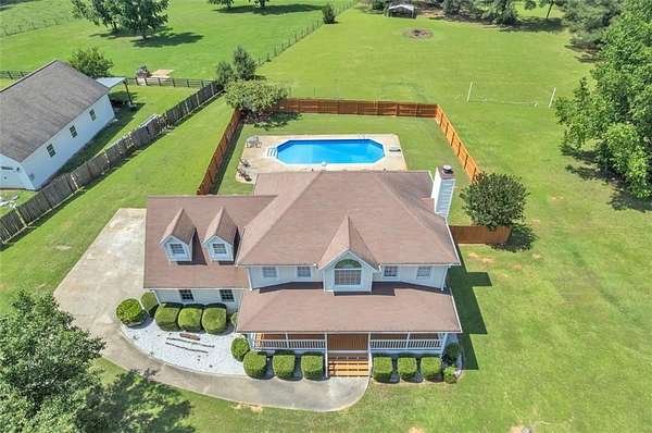 3.86 Acres of Residential Land with Home for Sale in McDonough, Georgia