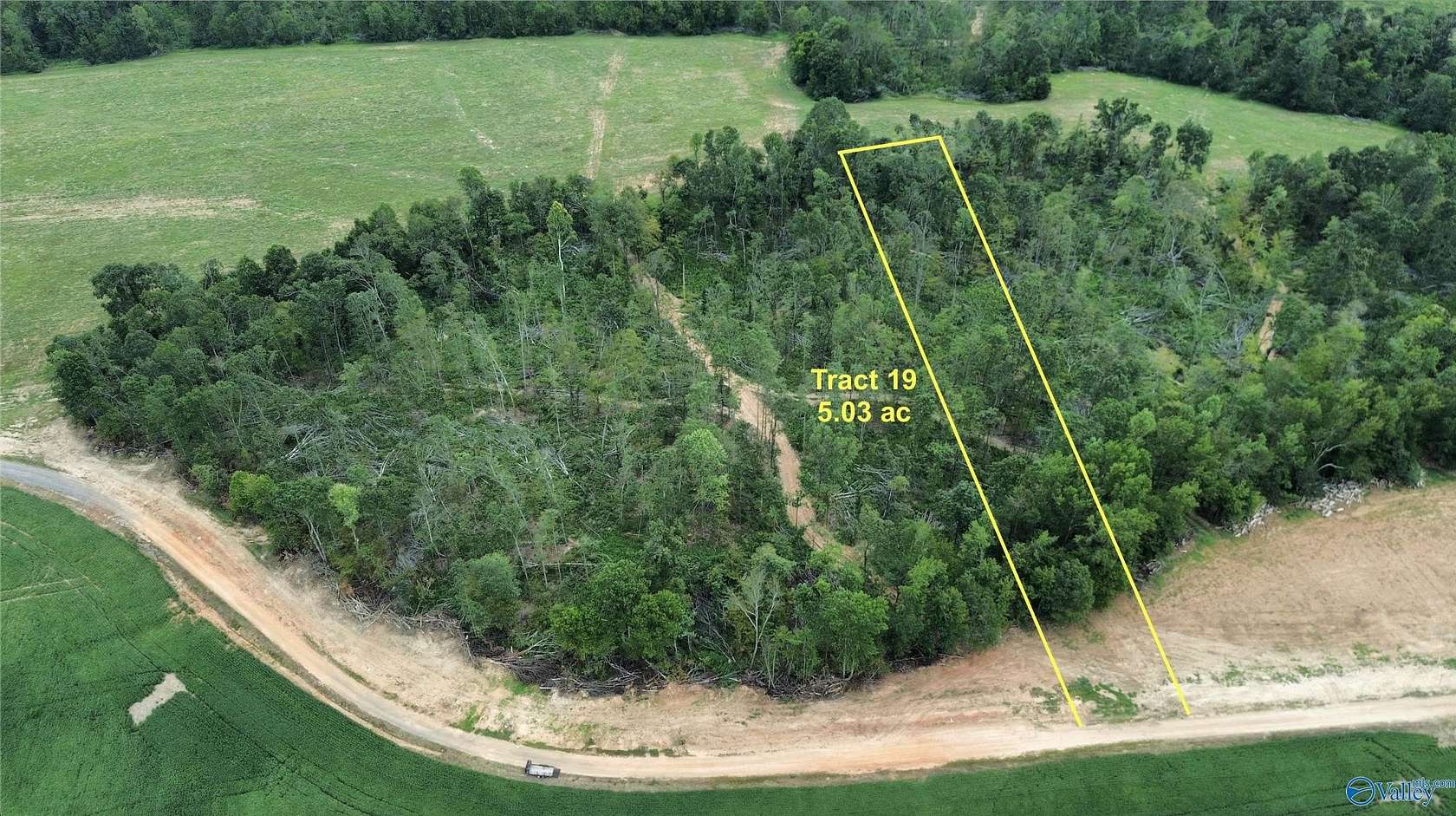 5 Acres of Land for Sale in Athens, Alabama