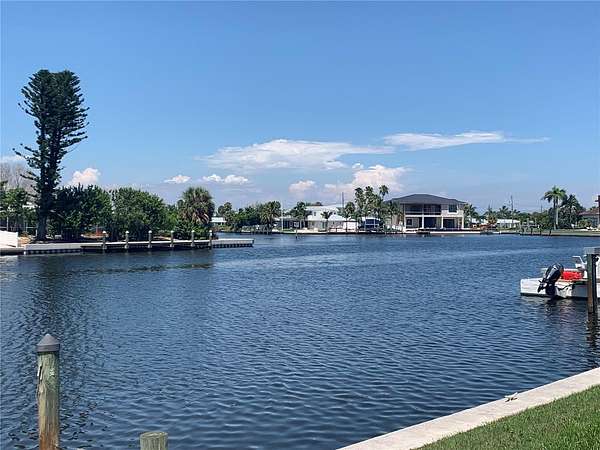0.26 Acres of Residential Land for Sale in Holmes Beach, Florida