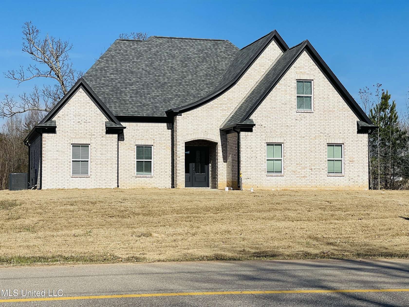 2.1 Acres of Residential Land with Home for Sale in Byhalia, Mississippi