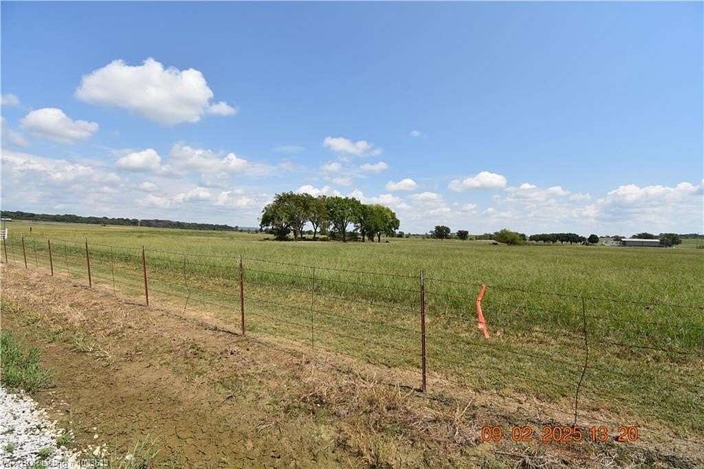 1.33 Acres of Residential Land for Sale in Sallisaw, Oklahoma