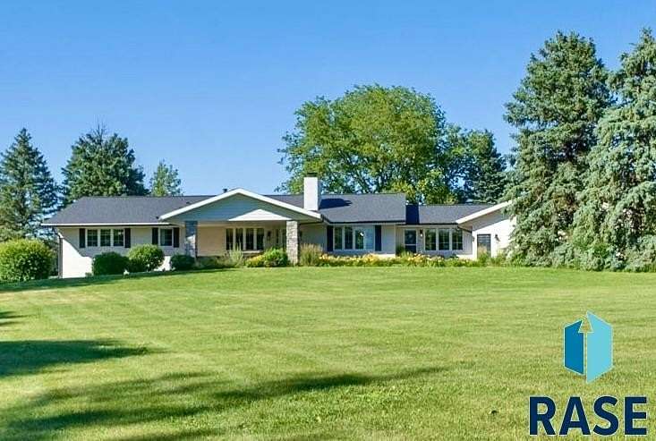 3.23 Acres of Residential Land with Home for Sale in Brandon, South Dakota