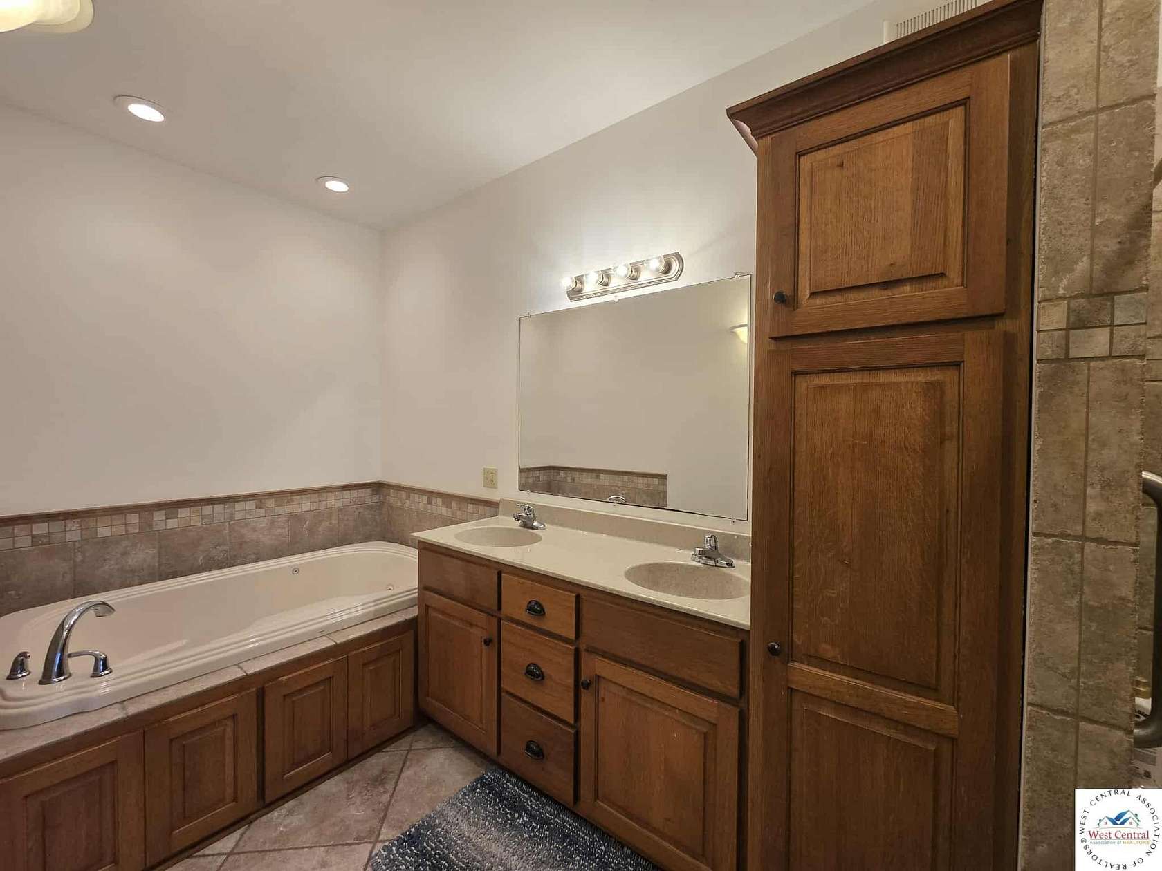 33.5 Acres of Recreational Land with Home for Sale in Clinton, Missouri