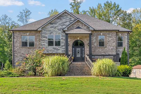 1.6 Acres of Residential Land with Home for Sale in Clarksville, Tennessee