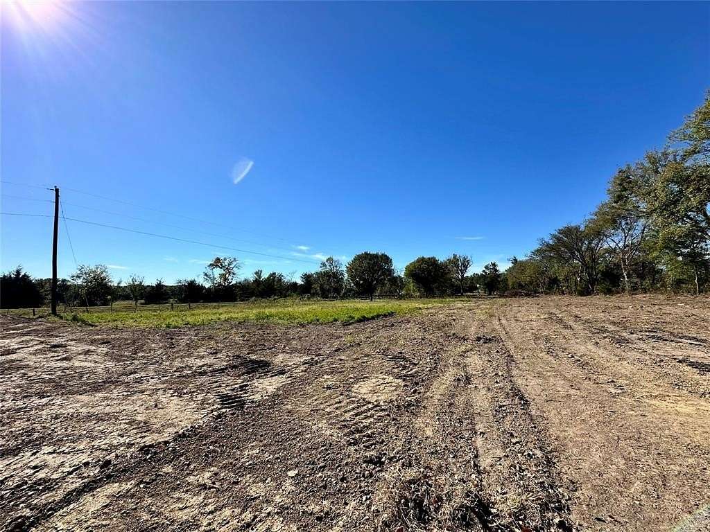 1.62 Acres of Land for Sale in Sulphur Springs, Texas