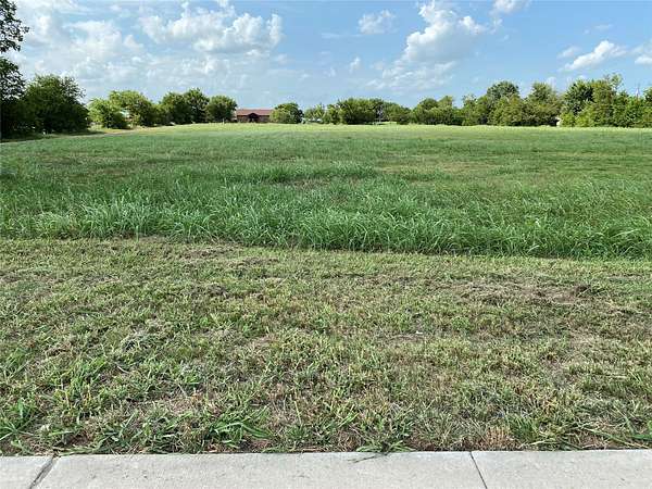 5.47 Acres of Residential Land for Sale in Denton, Texas