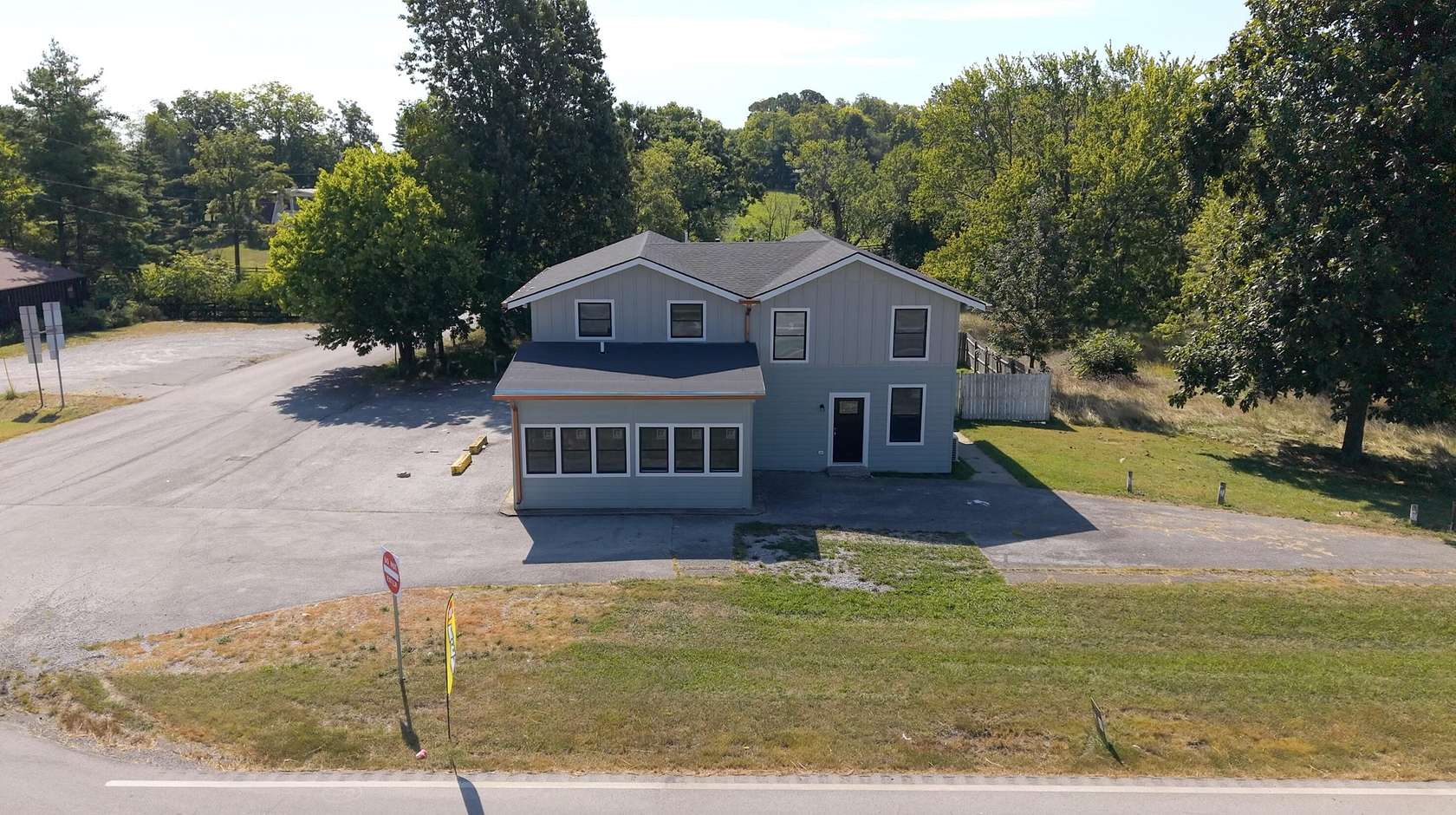 1.67 Acres of Improved Mixed-Use Land for Sale in Paris, Kentucky