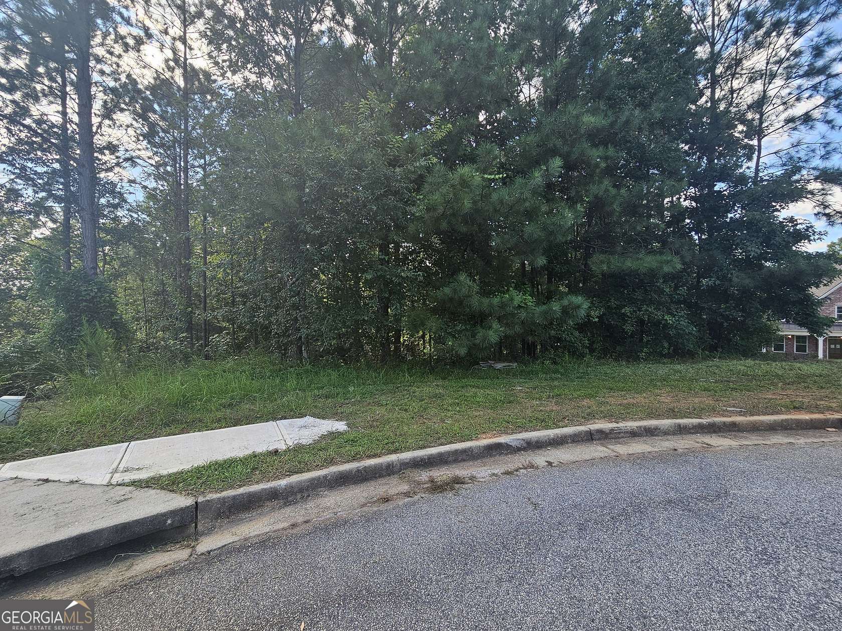 1.85 Acres of Residential Land for Sale in Douglasville, Georgia