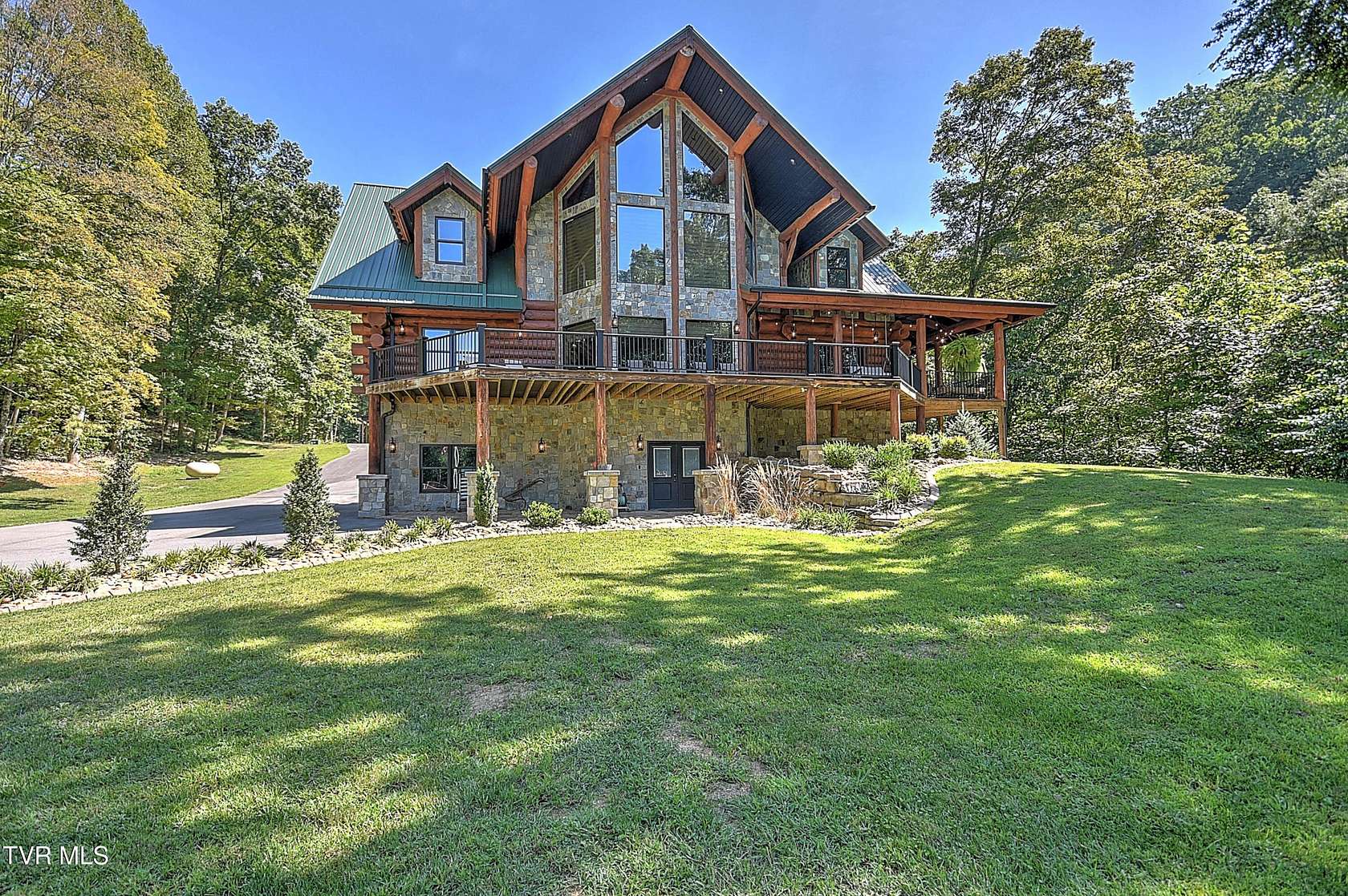 101 Acres of Recreational Land with Home for Sale in Bristol, Virginia