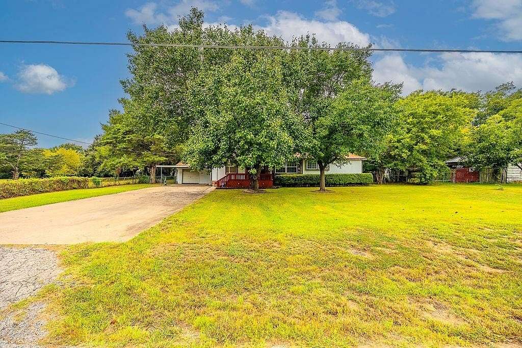 3.8 Acres of Residential Land with Home for Sale in Dallas, Texas