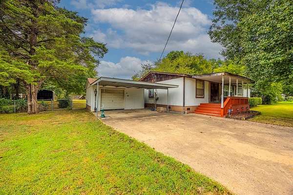 3.8 Acres of Residential Land with Home for Sale in Dallas, Texas