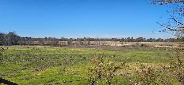 4.64 Acres of Land for Sale in Ben Wheeler, Texas