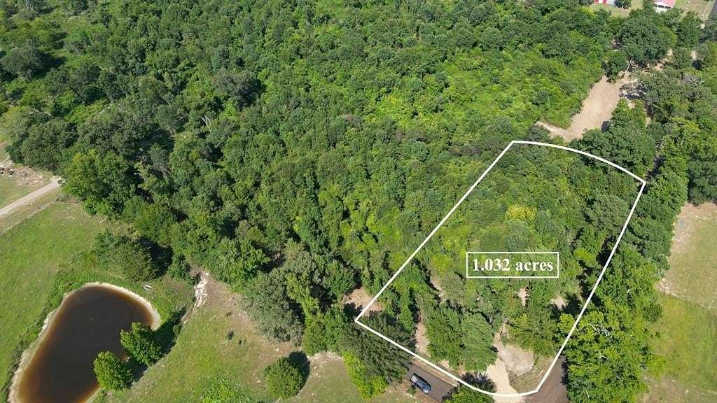 1 Acre of Land for Sale in Pittsburg, Texas