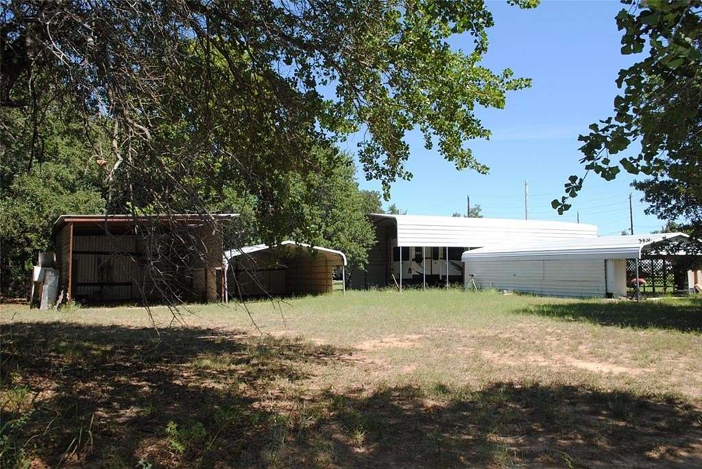 0.25 Acres of Land for Sale in Comanche, Texas