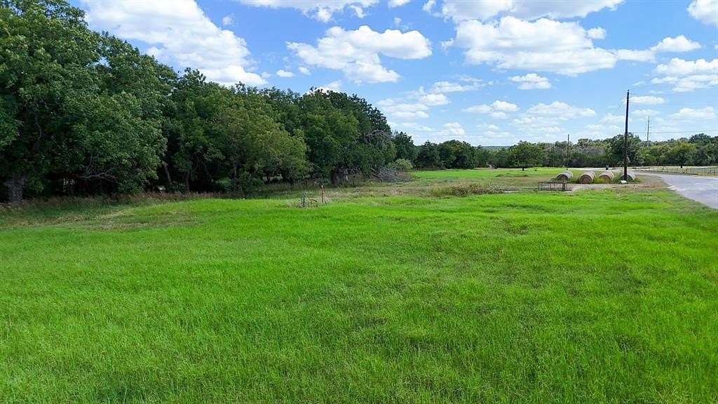 5.39 Acres of Residential Land for Sale in Iredell, Texas
