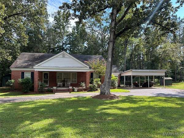 4 Acres of Residential Land with Home for Sale in Camden, Alabama