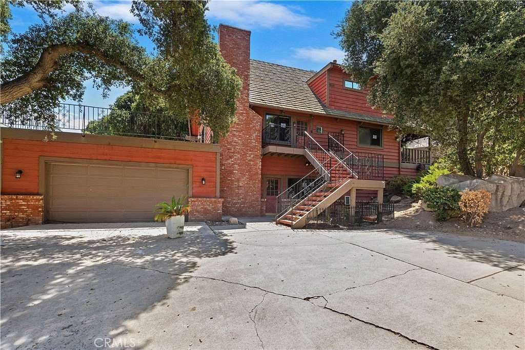 1.6 Acres of Residential Land with Home for Sale in Lake Elsinore, California