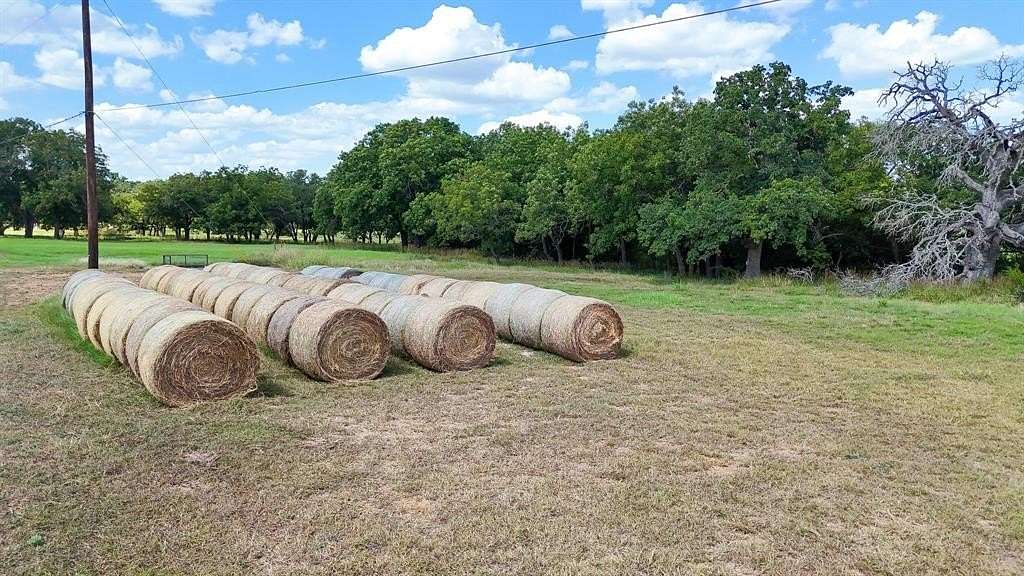 5.6 Acres of Residential Land for Sale in Iredell, Texas
