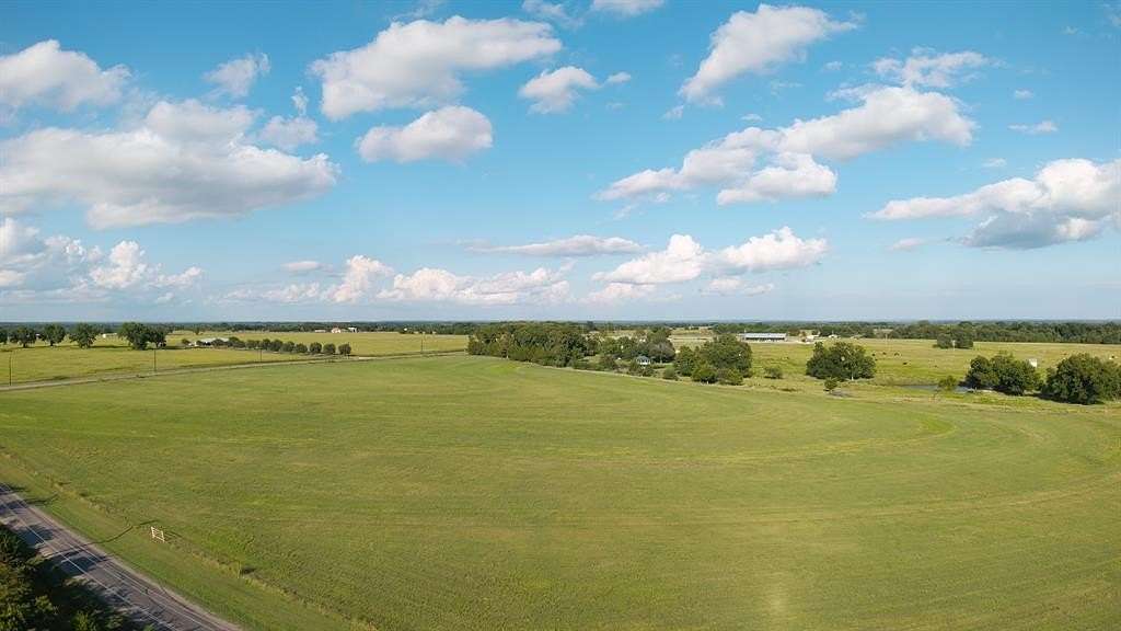 228 Acres of Agricultural Land with Home for Sale in Whitesboro, Texas