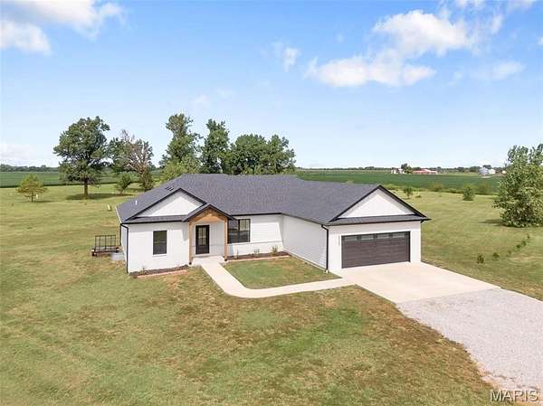 3.59 Acres of Residential Land with Home for Sale in Sturgeon, Missouri