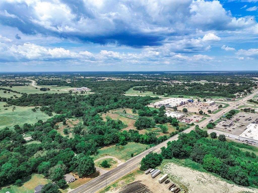 20.5 Acres of Commercial Land for Sale in Sulphur Springs, Texas