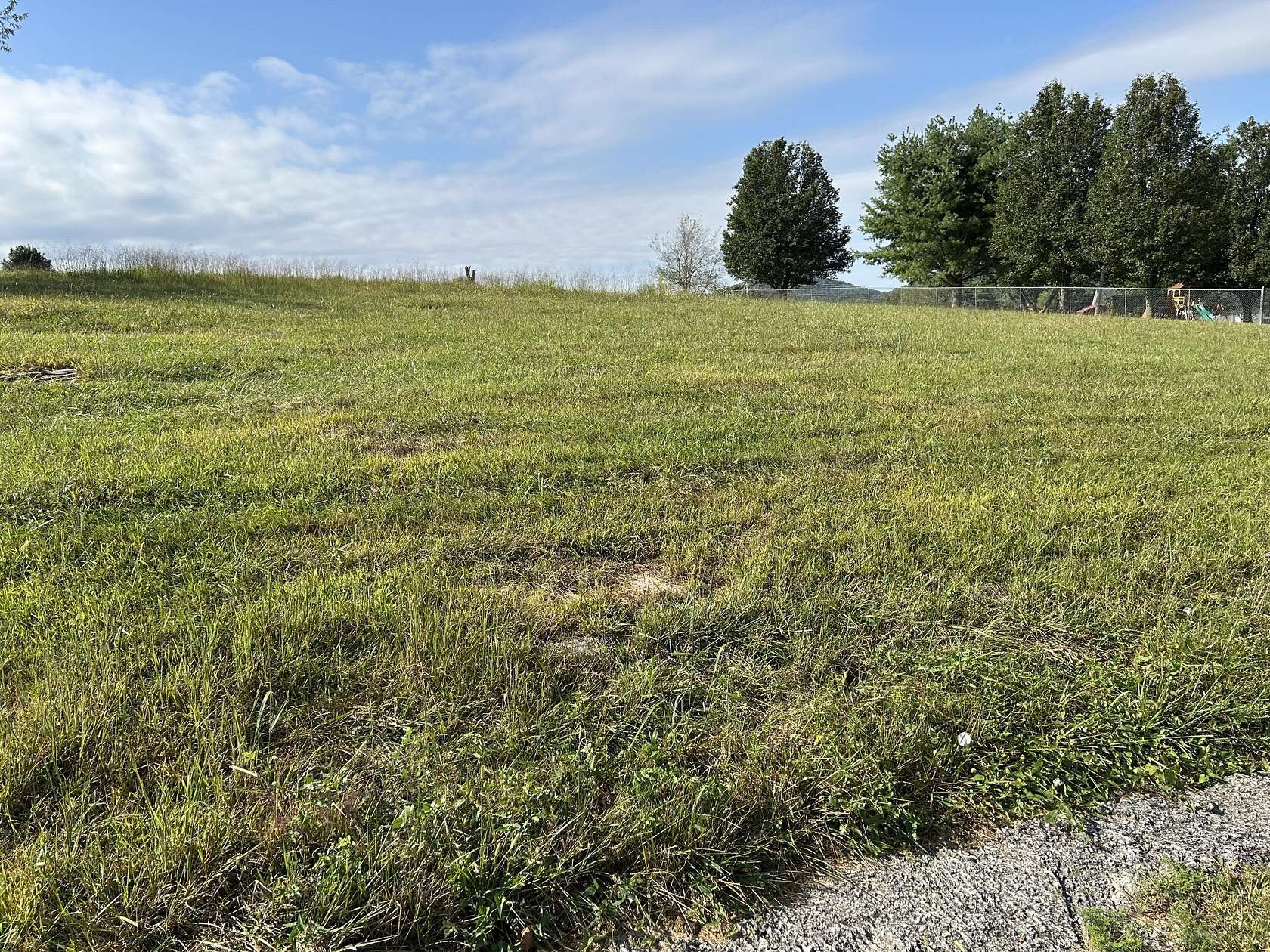 0.73 Acres of Residential Land for Sale in Mount Vernon, Kentucky