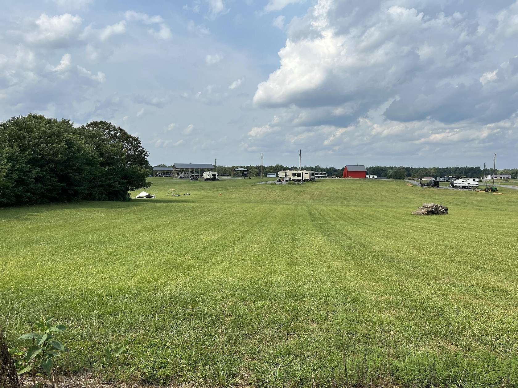 1 Acre of Residential Land for Sale in Russell Springs, Kentucky