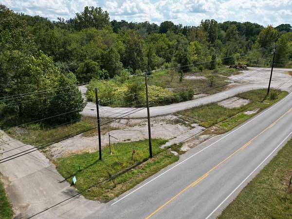 4.3 Acres of Residential Land for Sale in East Bernstadt, Kentucky