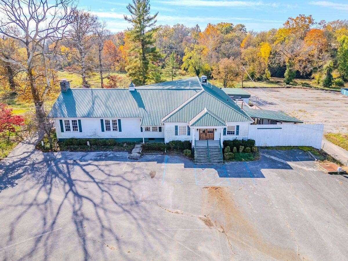 47 Acres of Improved Commercial Land for Sale in Paris, Kentucky