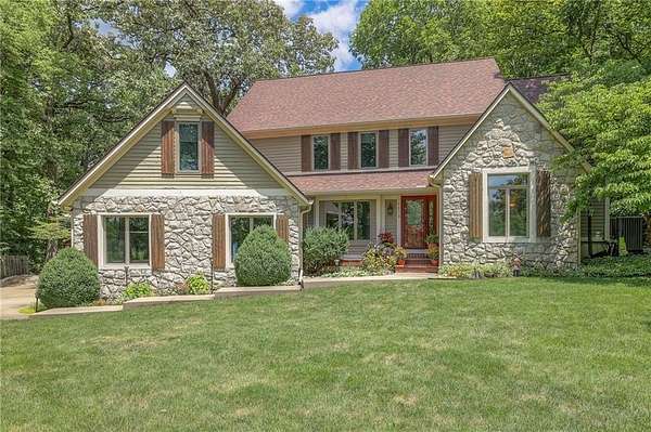 2 Acres of Residential Land with Home for Sale in De Soto, Kansas