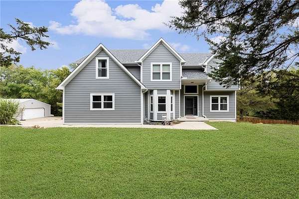 21 Acres of Agricultural Land with Home for Sale in Olathe, Kansas