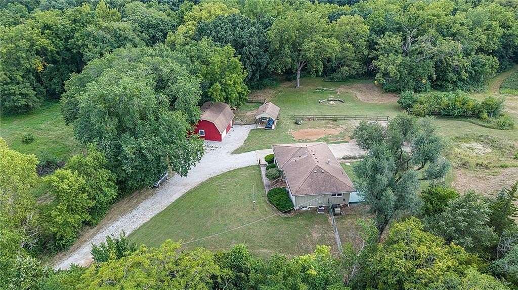 9.85 Acres of Land with Home for Sale in Kansas City, Kansas