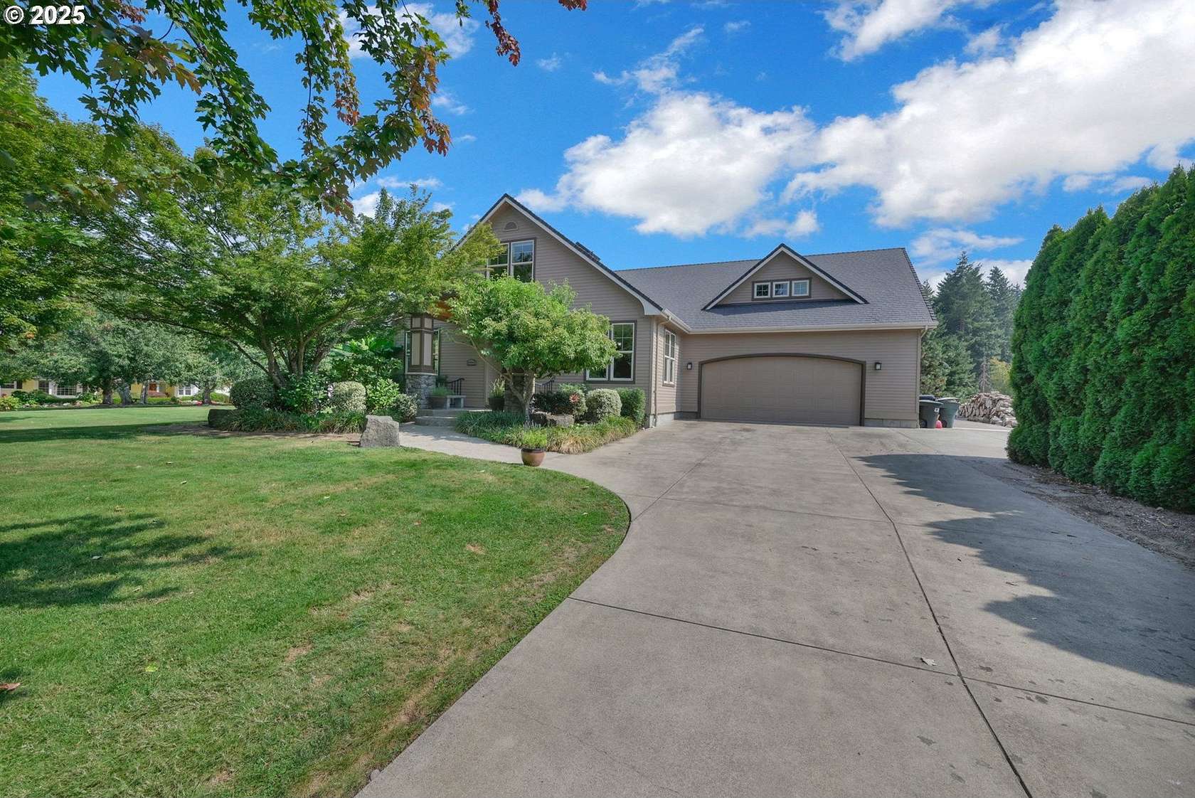 2 Acres of Residential Land with Home for Sale in Pleasant Hill, Oregon