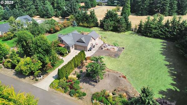 2 Acres of Land with Home for Sale in Pleasant Hill, Oregon