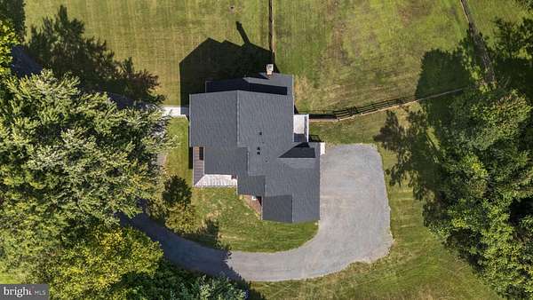 8.72 Acres of Residential Land with Home for Sale in Boyds, Maryland