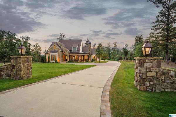 1.9 Acres of Residential Land with Home for Sale in Birmingham, Alabama