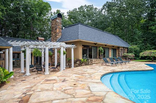 15.6 Acres of Land with Home for Sale in Lincolnton, North Carolina