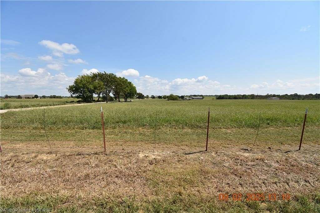 1.33 Acres of Residential Land for Sale in Sallisaw, Oklahoma