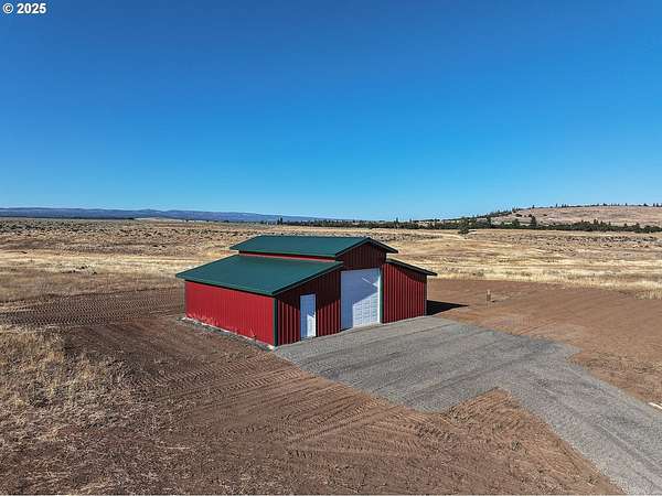 27.8 Acres of Land for Sale in Goldendale, Washington
