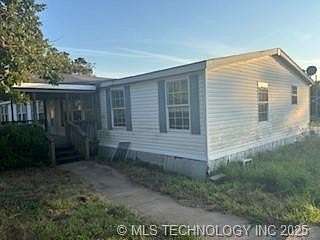 10 Acres of Residential Land with Home for Sale in Mannford, Oklahoma