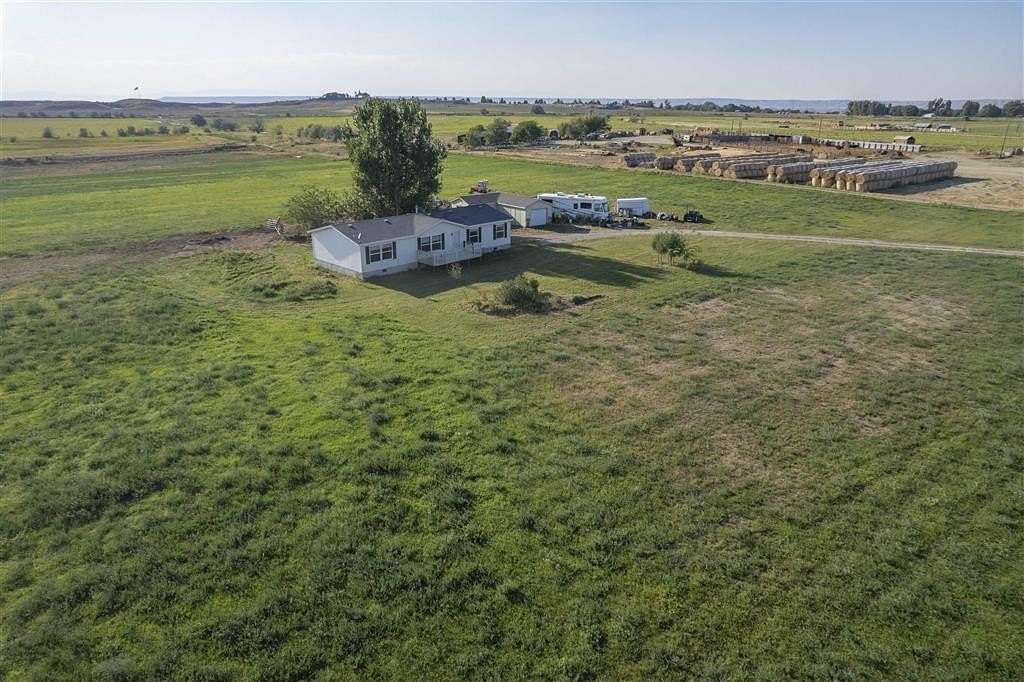 16 Acres of Land with Home for Sale in Powell, Wyoming