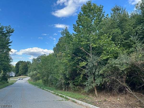 1.89 Acres of Residential Land for Sale in Sparta Township, New Jersey