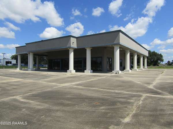 2.45 Acres of Improved Commercial Land for Lease in New Iberia, Louisiana