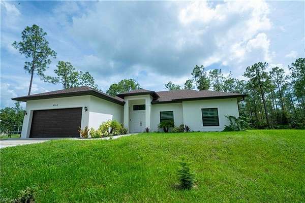 2.73 Acres of Residential Land with Home for Sale in Naples, Florida